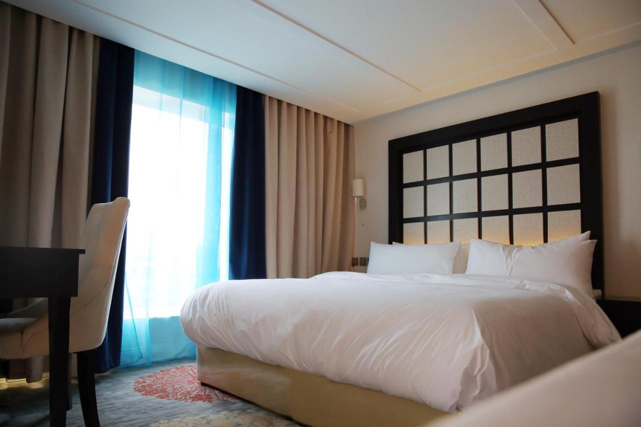 Blue Inn Boutique Abha Dış mekan fotoğraf A bedroom at the hotel