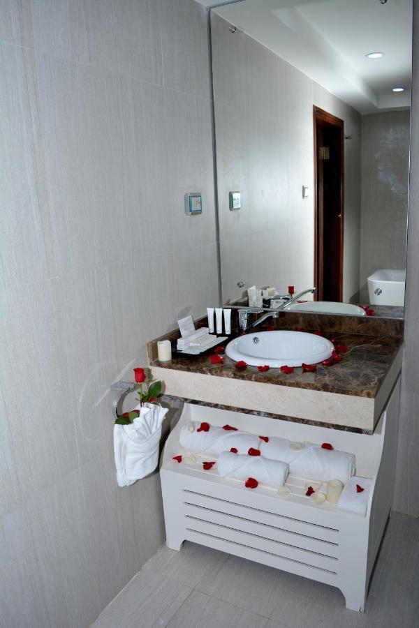 Blue Inn Boutique Abha Dış mekan fotoğraf Bathroom